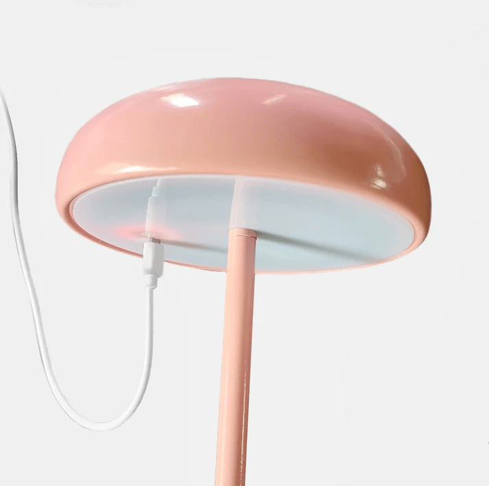 Detalle carga lámpara led mushroom rosa